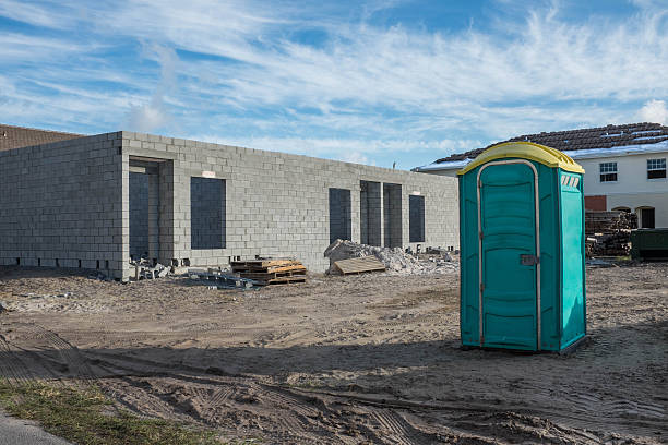 Best Portable toilet rental cost  in Town N Country, FL
